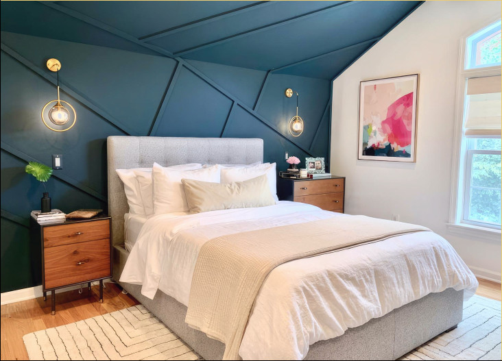 De ce un decor pentru pereți și tavan pentru dormitor cu șipci? Design modern Dacă doriți să adăugați un aspect contemporan și stilat dormitorului dvs., tăblia cu șipci este o opțiune perfectă.Această tăblie, care are un design minimalist și simplu, schimbă imediat atmosfera camerei dvs. Tendință În prezent, modelele cu șipci pentru paturi sunt foarte popular și preferat de mulți designeri de interior.Cu acest model de tăblie de pat Ținându-ți la zi decorul dormitorului, vei obține un aspect atemporal.Avantajele aplicării șipcilor tăbliei de pat nu sunt doar estetice și la modă, ci sunt și accesibile și personalizarea este un mare plus.