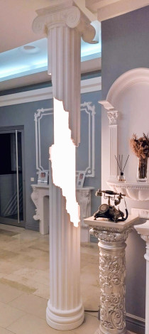Decorative Illuminated Column Models Illuminated columns are modern decoration products that offer an aesthetic appearance and functional lighting in interior and exterior spaces. Combining classical architecture with LED technology, these columns are preferred in prestigious areas such as hotels, wedding halls, stores and villas. Our illuminated columns produced with polyurethane material are light, durable and easy to apply.