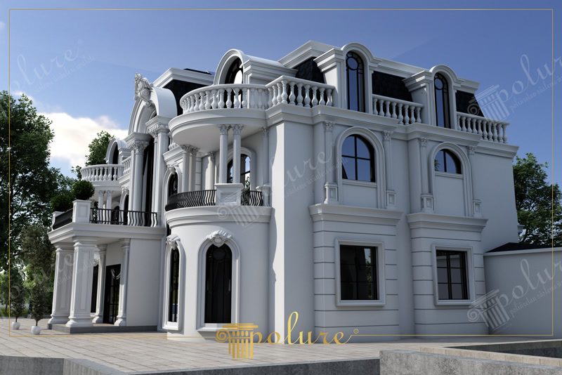 Fațadă albă de vilă neoclasică decorată cu coloane, ancadramente de ferestre boltite și balustrade din poliuretan.