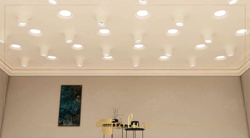 Plafon modern cu profile din poliuretan P81376 și corpuri de iluminat încastrate PA501 într-un living stil contemporan.