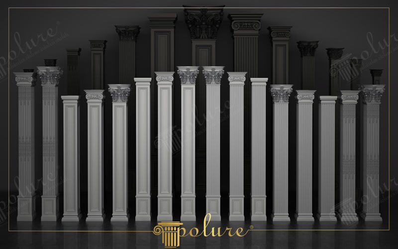 Colecție de pilastri și capiteluri din poliuretan gri pe fundal închis pentru decorarea fațadelor clasice.
