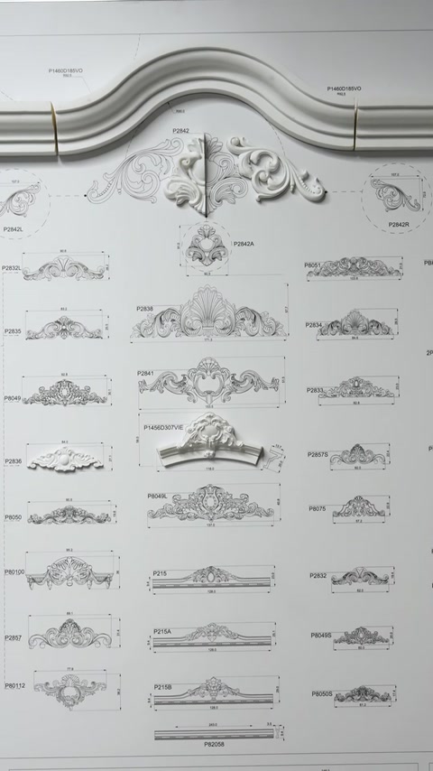 Modelele ornamentale sunt organizate alături de desenele tehnice corespunzătoare.