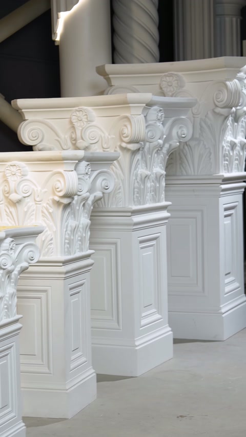 Capiteluri de coloane Polure în dimensiuni variate pentru proiecte spectaculoase